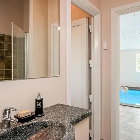 9 Bedroom Lovely In Idestrup * Boto By