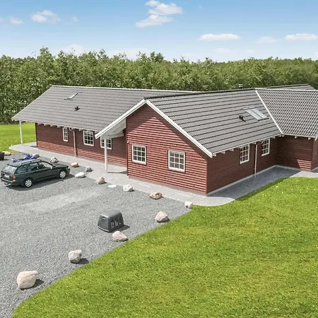 9 Bedroom Lovely In Idestrup Holiday home *