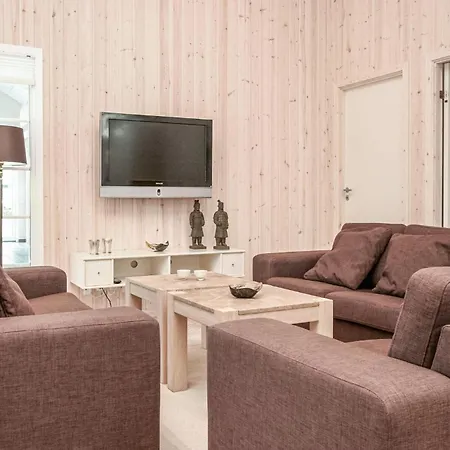 Holiday home 9 Bedroom Lovely In Idestrup Boto By